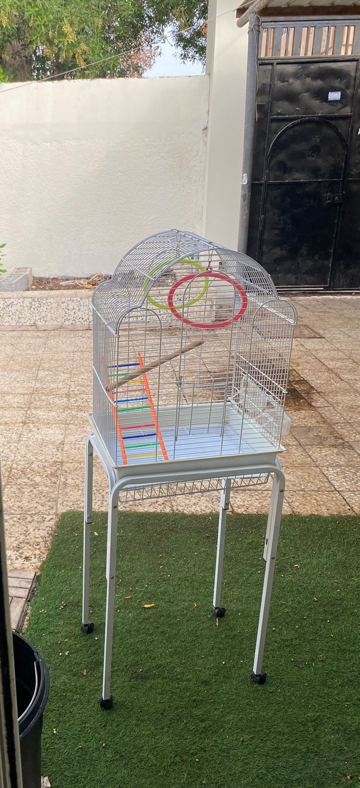 Bird Cage with stand available, including accessories - Image 1