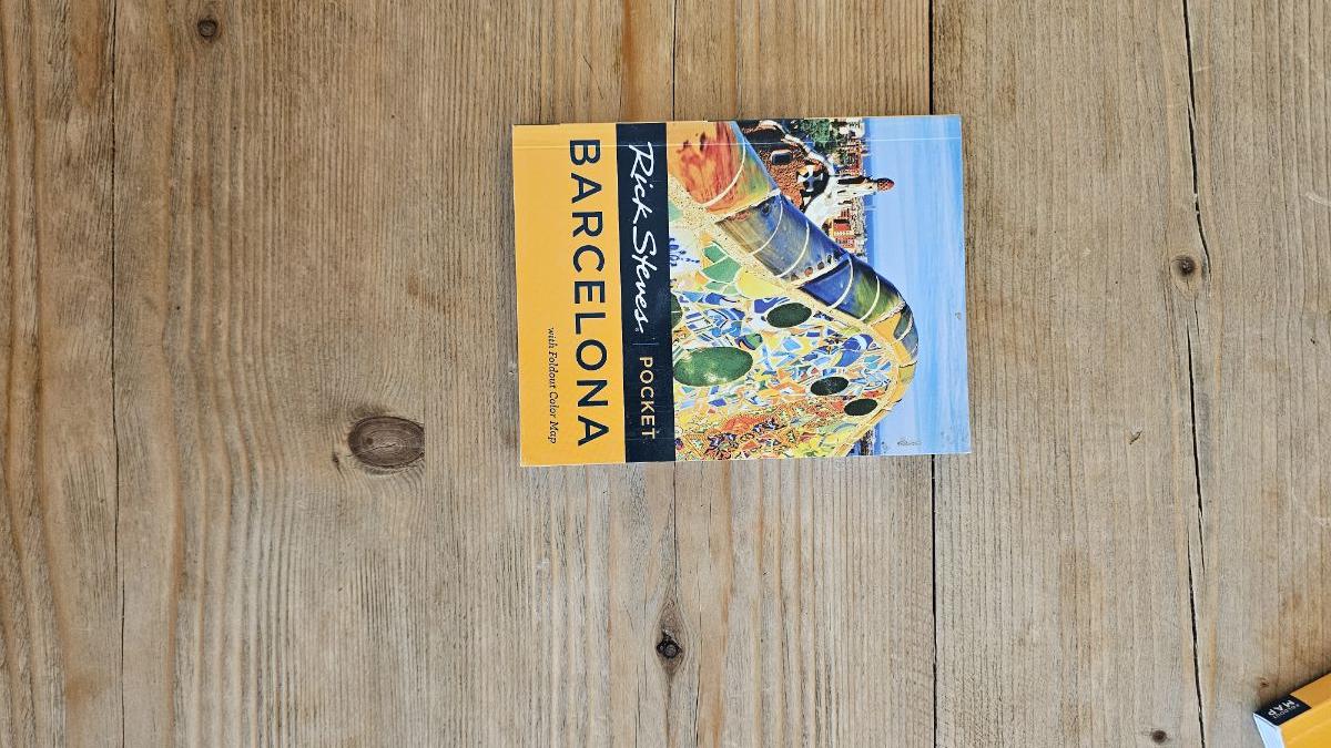 Geography books - Image 3
