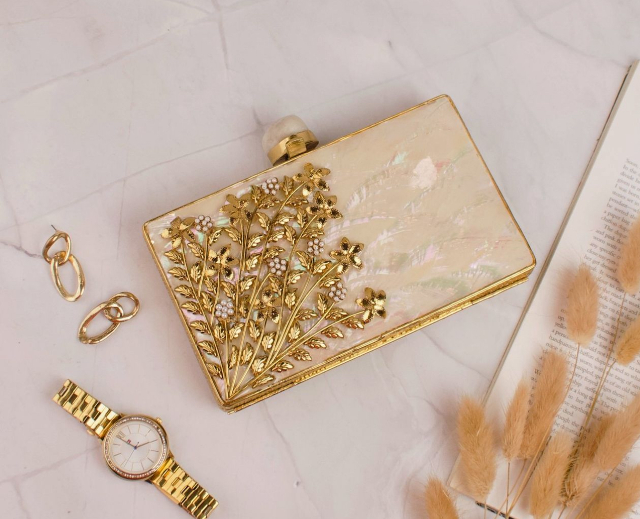 High fashion beautiful handmade oxidized jewellery and MOP(Mother of pearl)party bags. - Image 2