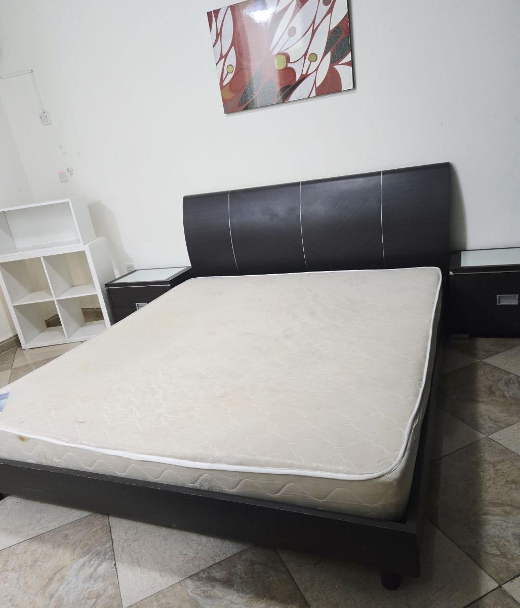 bed + side table + dressing table set - Image 2