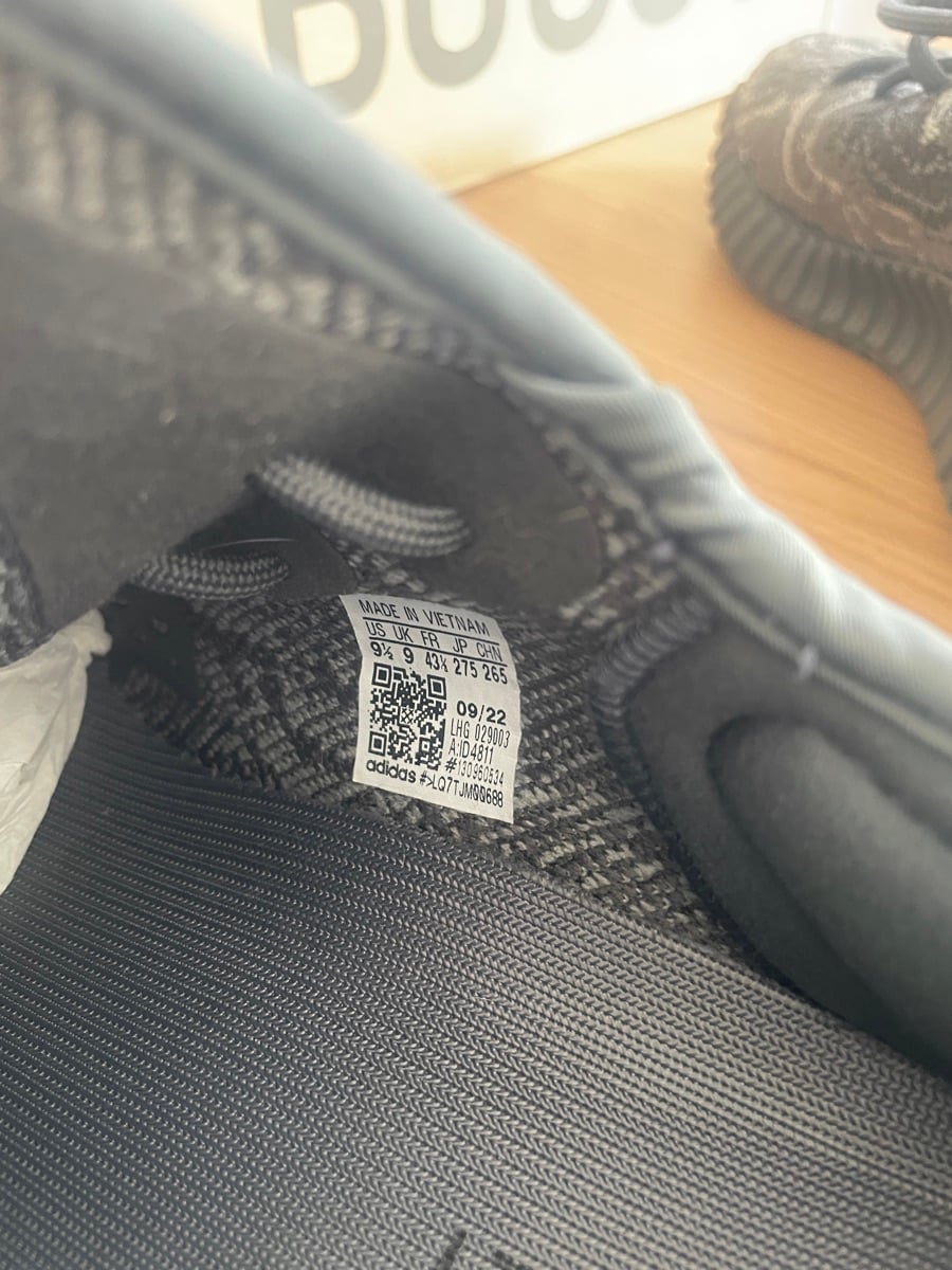 Adidas shoes UK9 US9.5 350 boost limited edition - Image 2