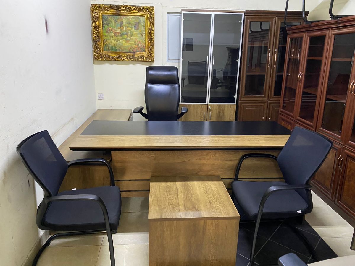 Used Office desk & chairs selling 55157083 - Image 10