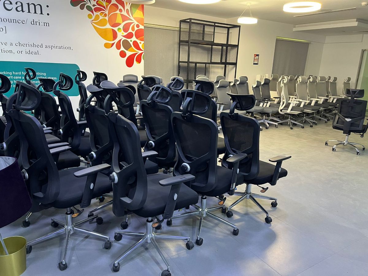 used office furniture buy sell in qatar 55157083 - Image 11