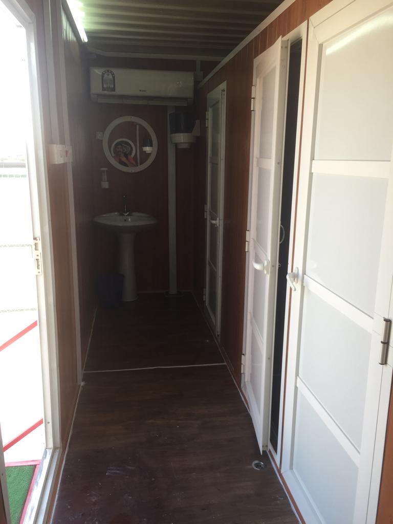 Portable toilets - Image 6