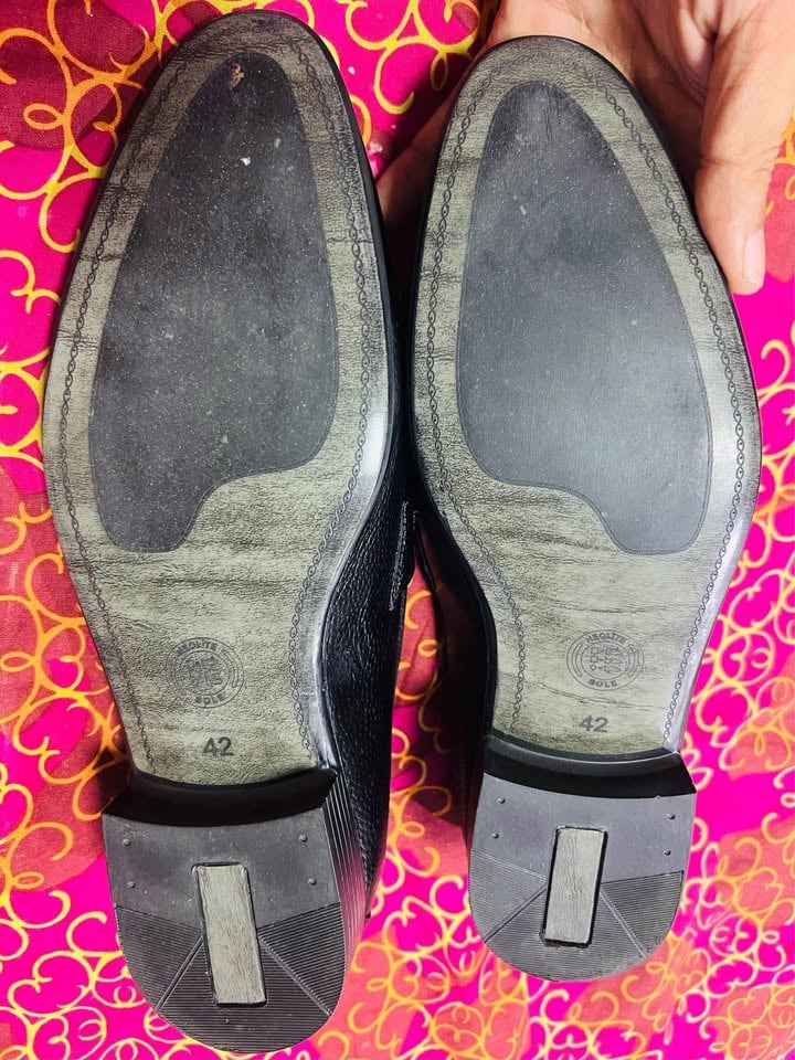 Ducavelli branded shoes - Image 2