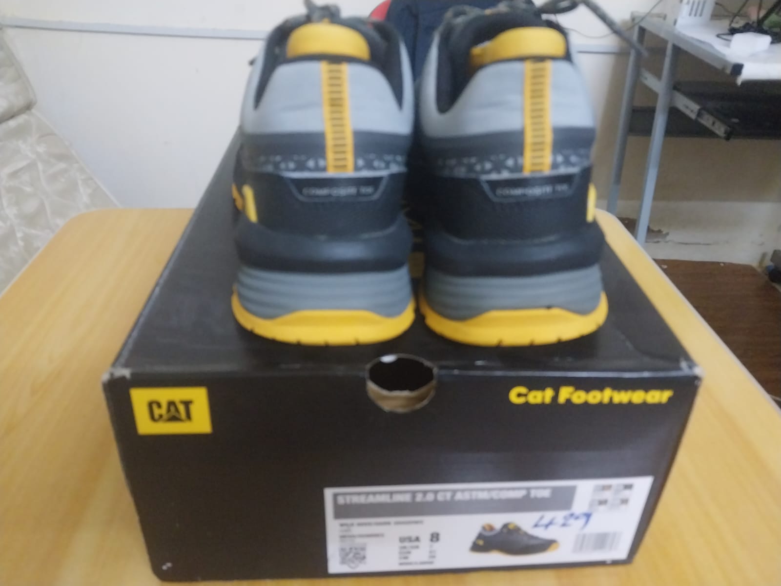 Caterpillar Safety Shoe Size 41 Like N - Image 6