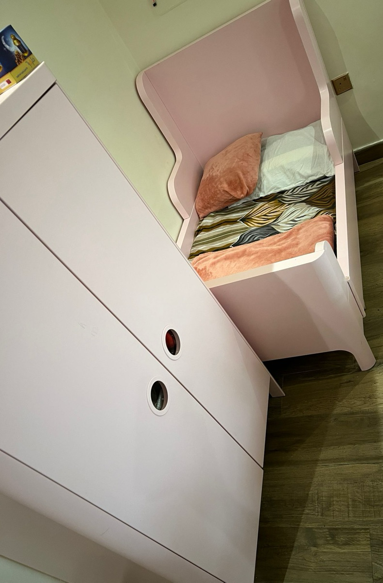 Kid’s bed in pink color - Image 2