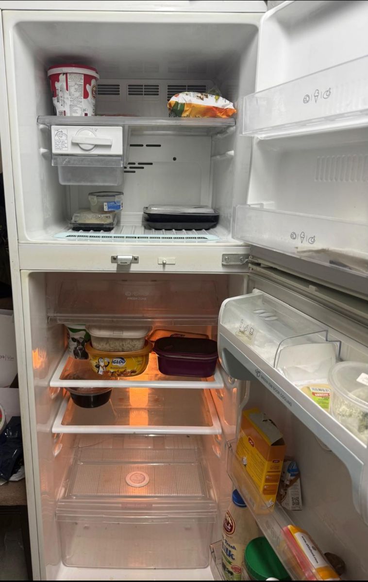LG double door Refrigerator with good working condition - Image 3
