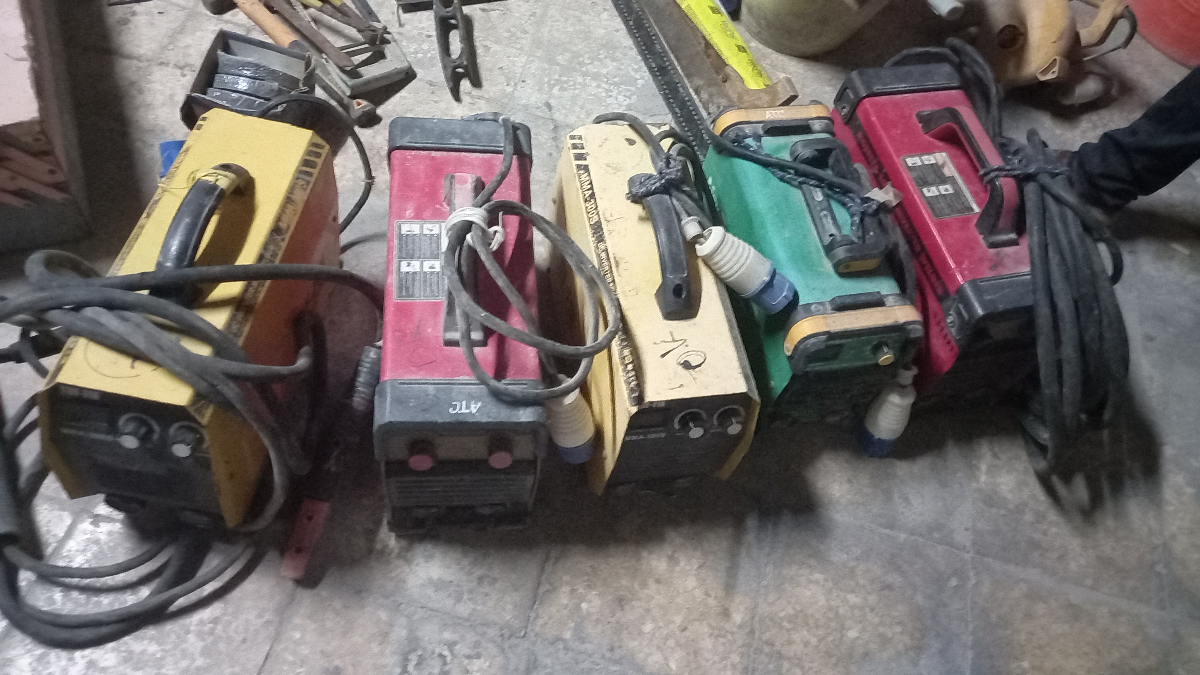 Used Big & Small Welding Machine and Full Body Safety Harness for Sale - Image 14