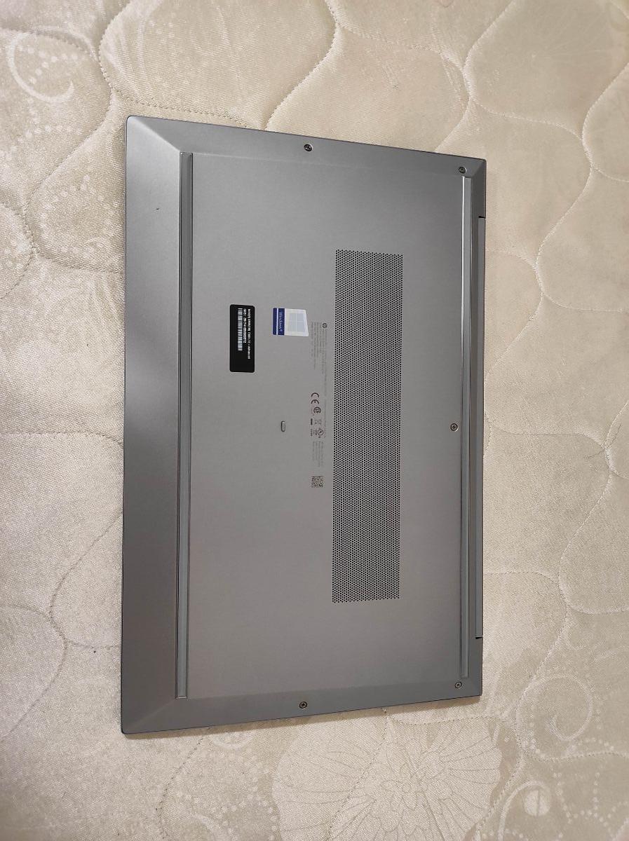 HP ZBook Firefly - Image 4