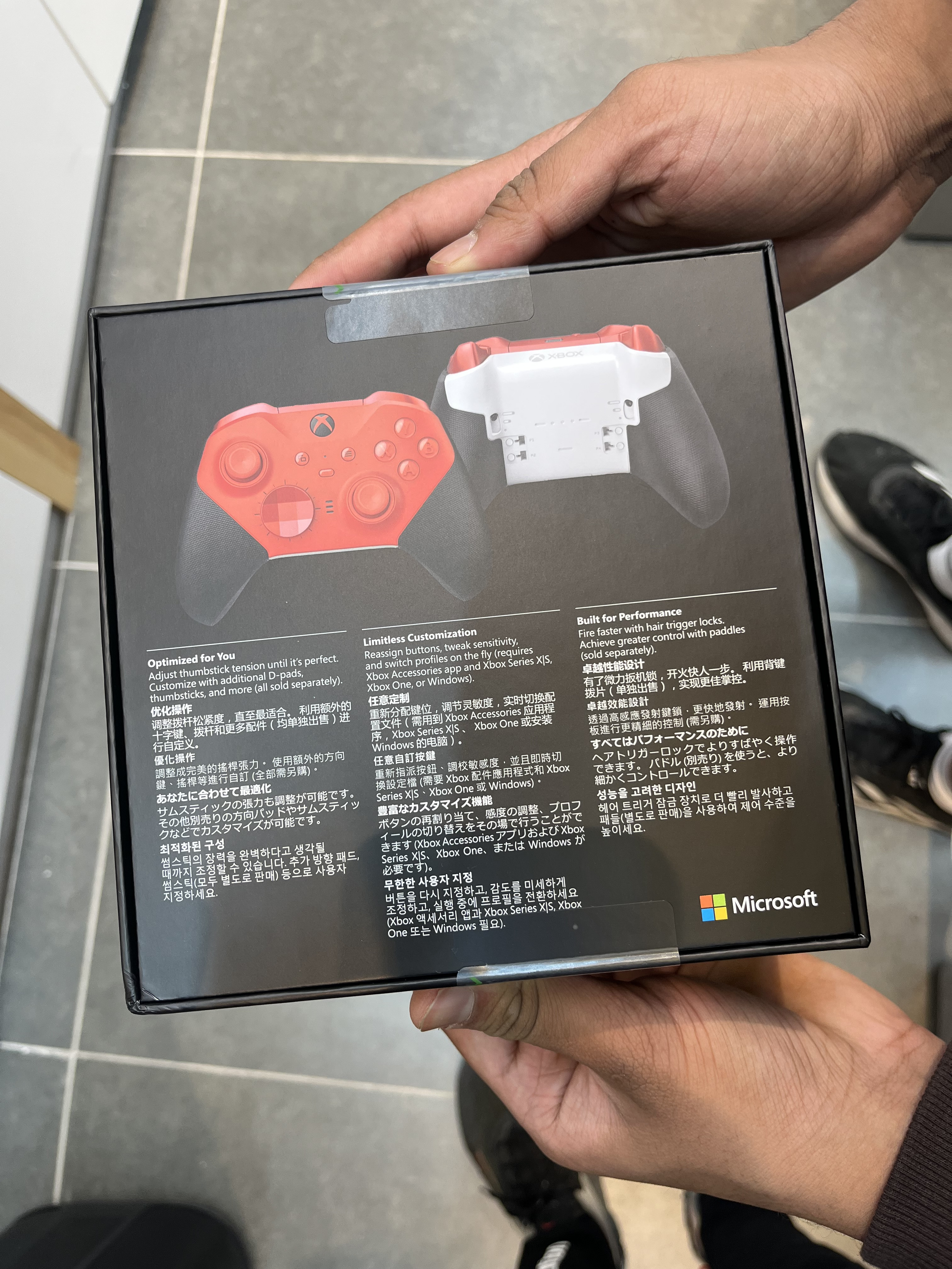 Xbox elite series 2 gaming controler BRAND NEW and FULLY SEALED best deal  - Image 3