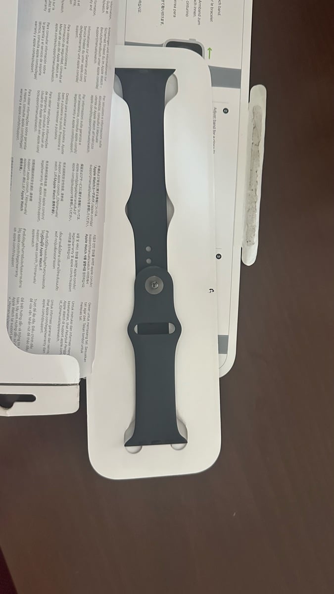 Apple watch band - Original - Midnight black- M/L - New - Image 1