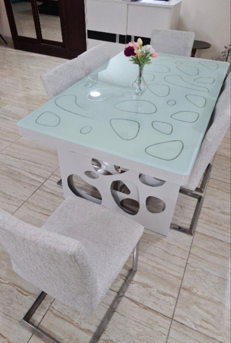 Dining set 6 seater - Image 1