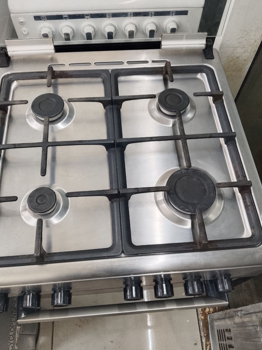 Gas stove for sale simfer brand 60*60 - Image 4
