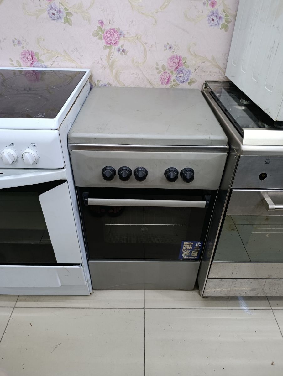 Oscar Full Gas Stove For Sale - Image 2