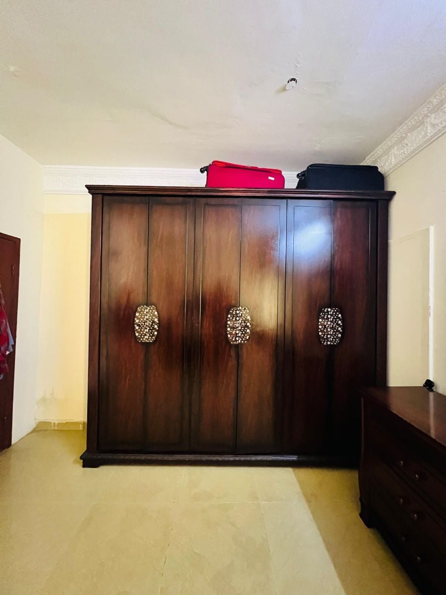 Household Furniture & Appliances - Image 2