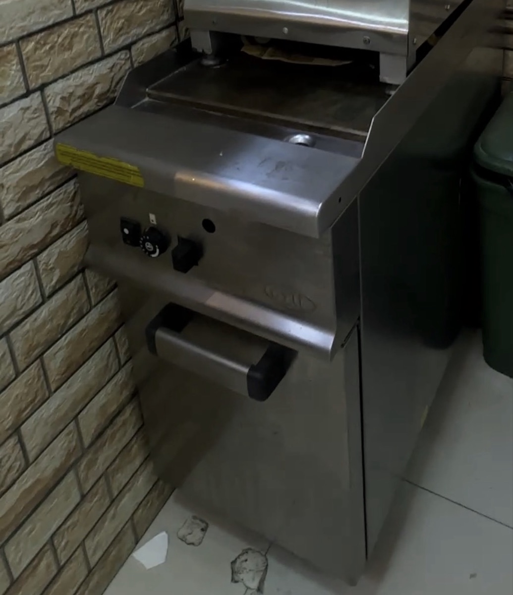 Restaurant equipments - Image 10