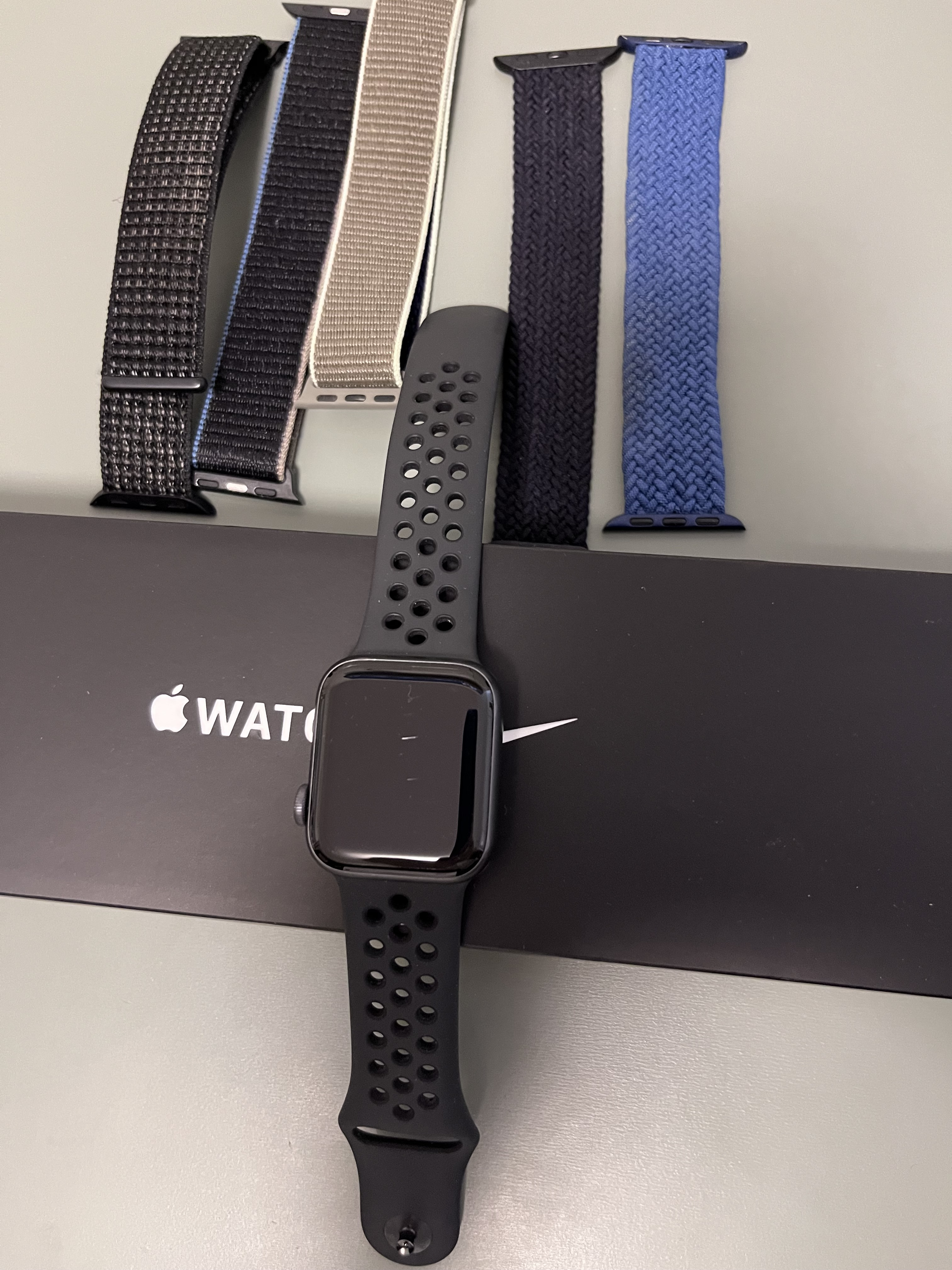 Apple Watch series 6 40mm nike edition - Image 3