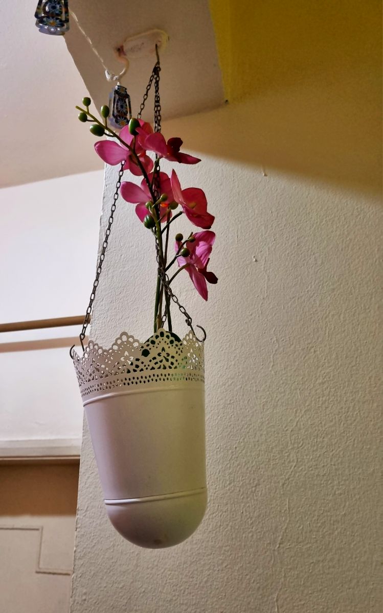 2x Flower Hanging Decor - Image 3