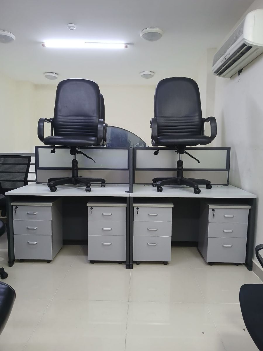 Used office furniture buy sell in qatar 55157083 - Image 20
