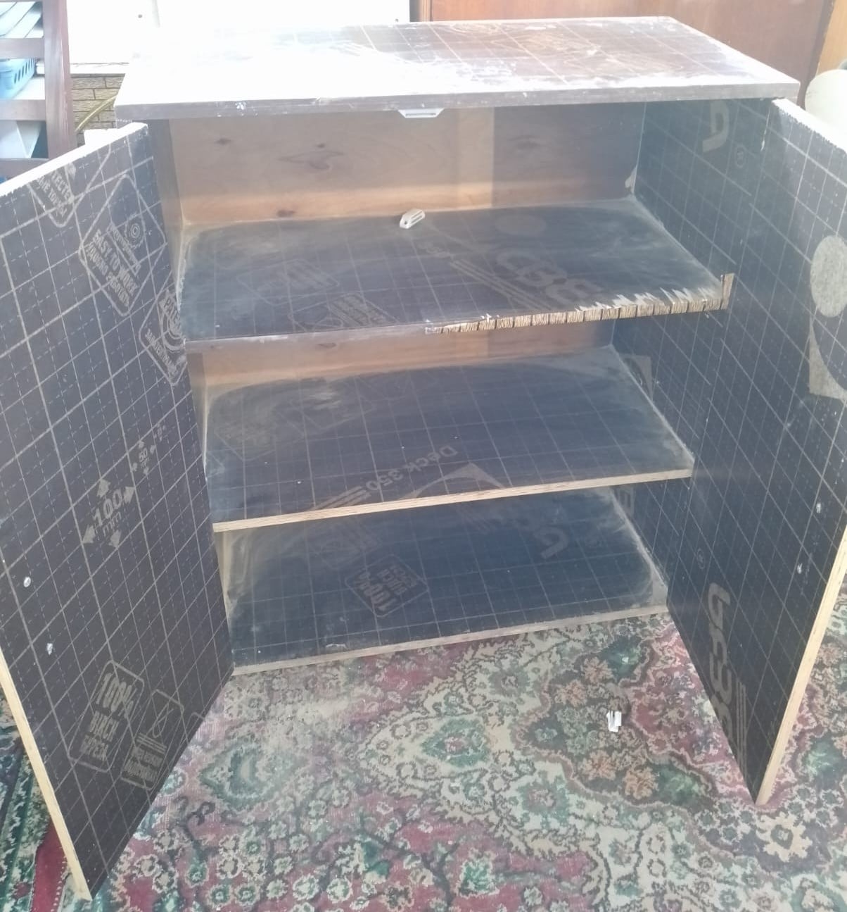 water heater, Toy car & kitchen cabinets - Image 2
