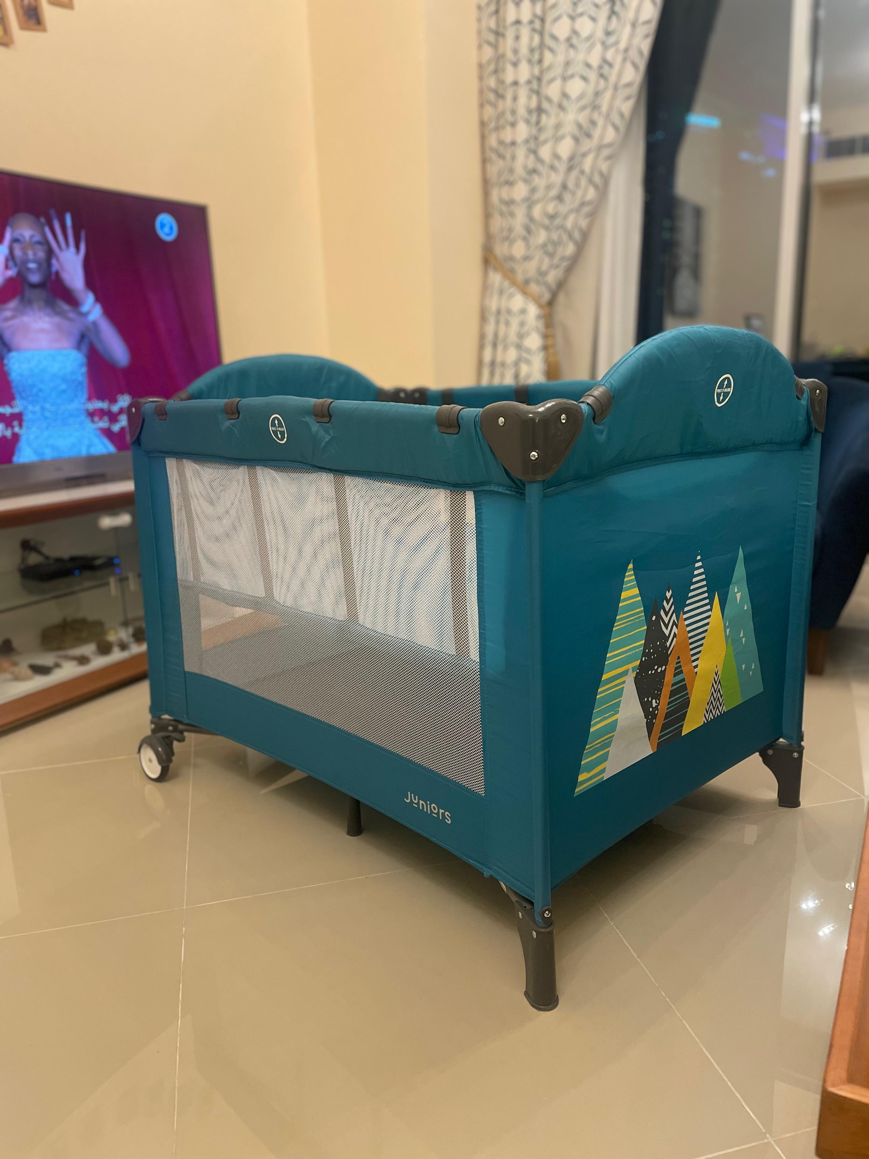 Travel cot - Image 1