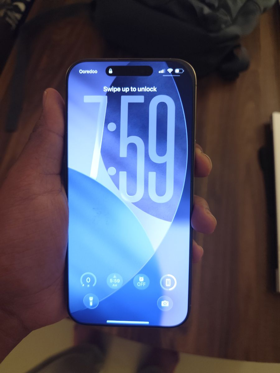 iPhone 16 pro max - Image 4