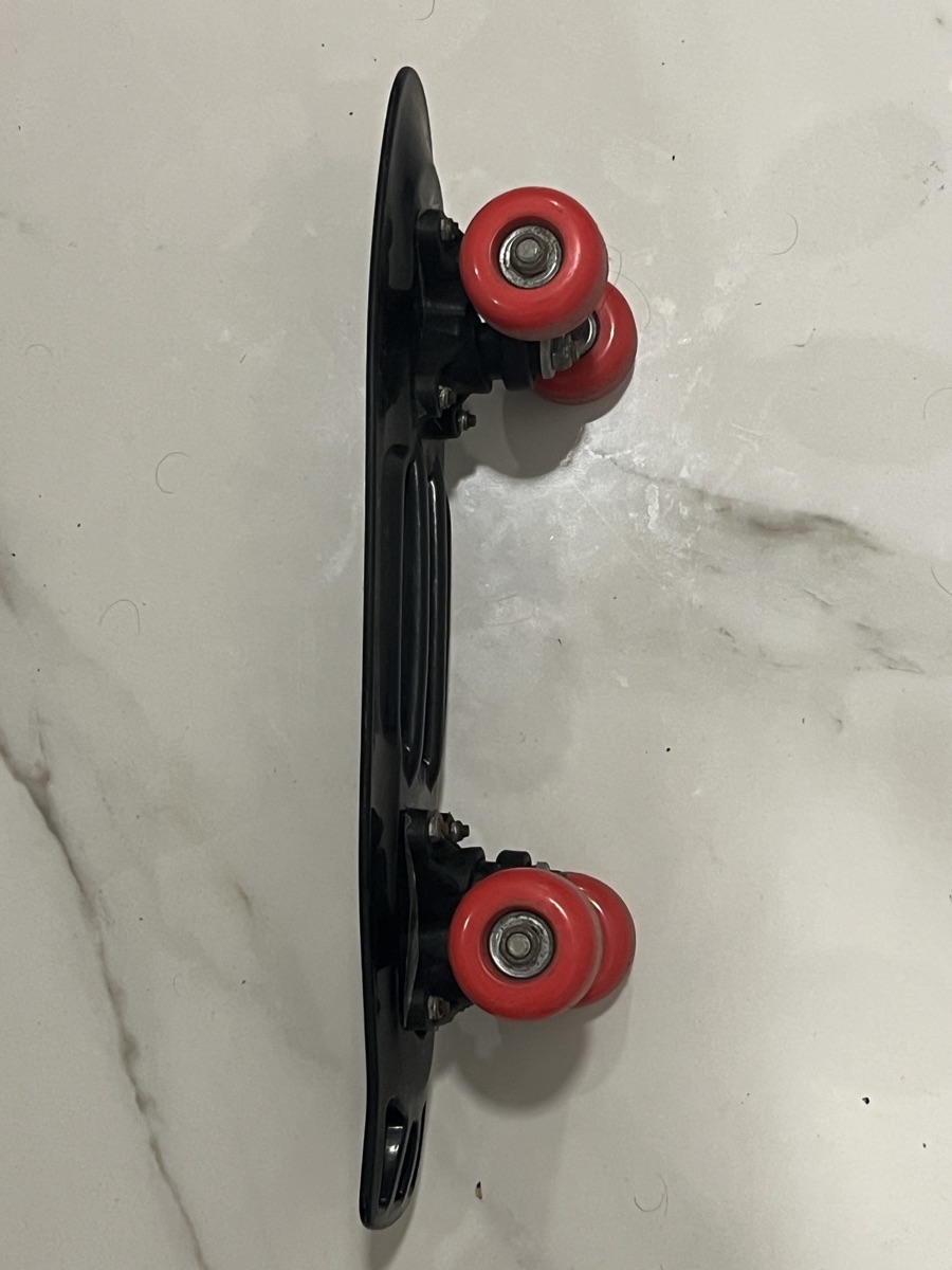 Skateboard for sale - Image 2