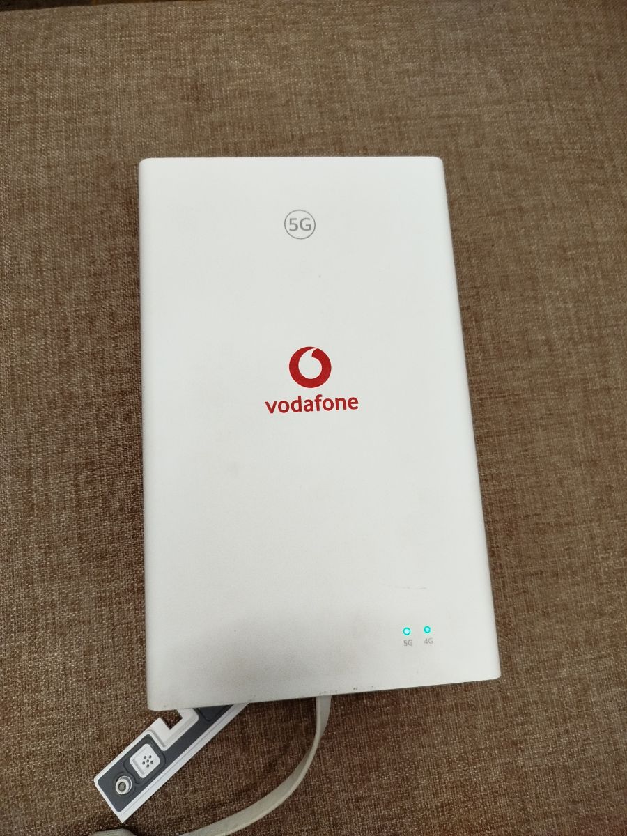 Huawei H352-381 5G CPE Max 5 - Image 2