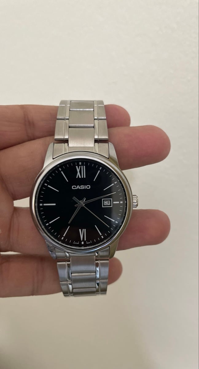 Men’s Casio classic new original watch 1 year warranty - Image 1