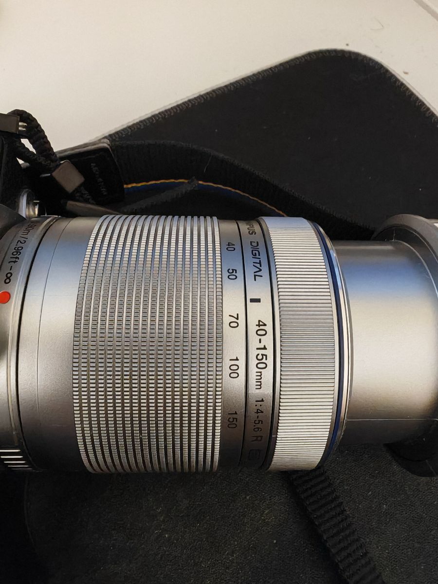 Olympus OM-D E-M10 Mark III - Image 3