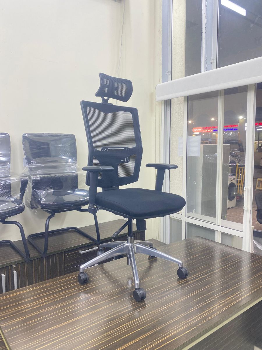 Used office desk study table metting table reception workstation sofa buy sell 33270617 - Image 12