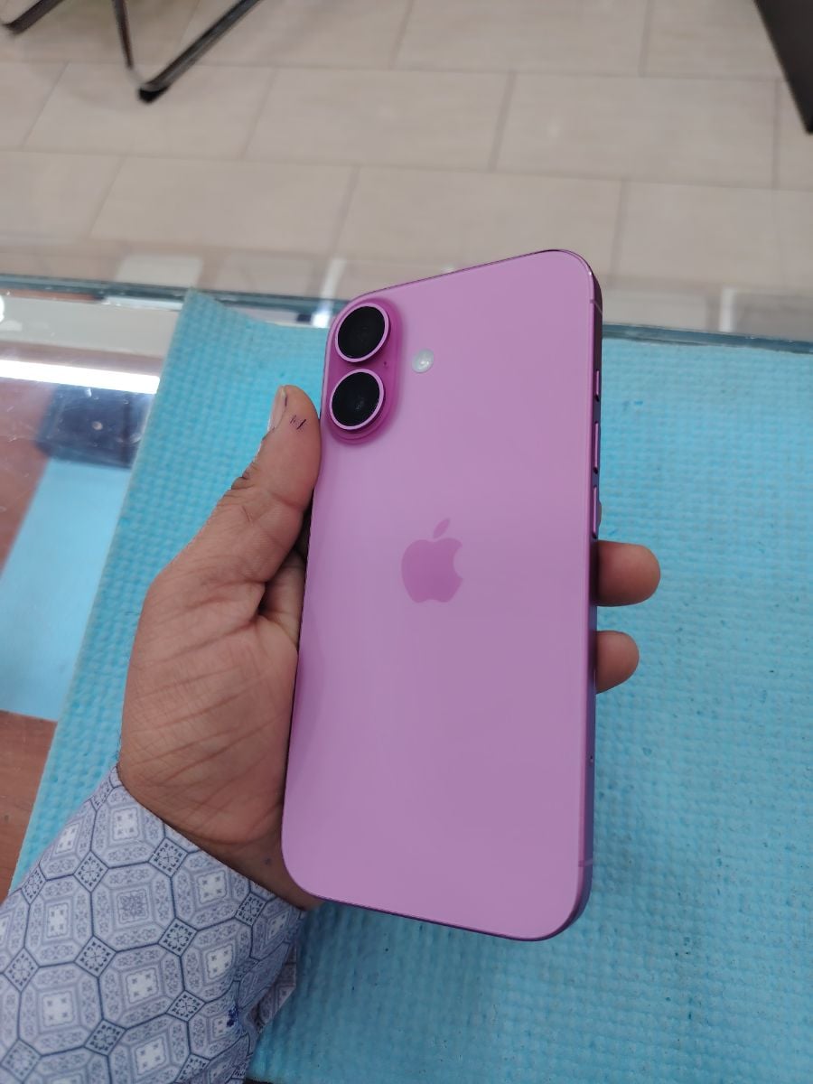 I phone 16 128gb pink color - Image 3