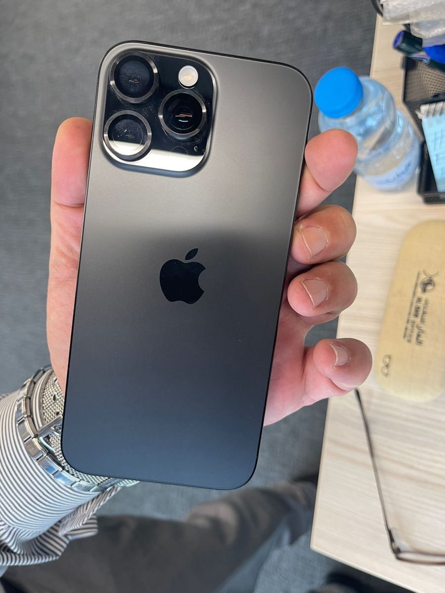 I phone 16 pro max 256 GB - Image 2