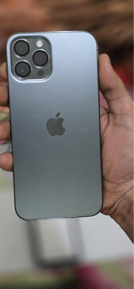 iPhone 12 pro max - Image 5