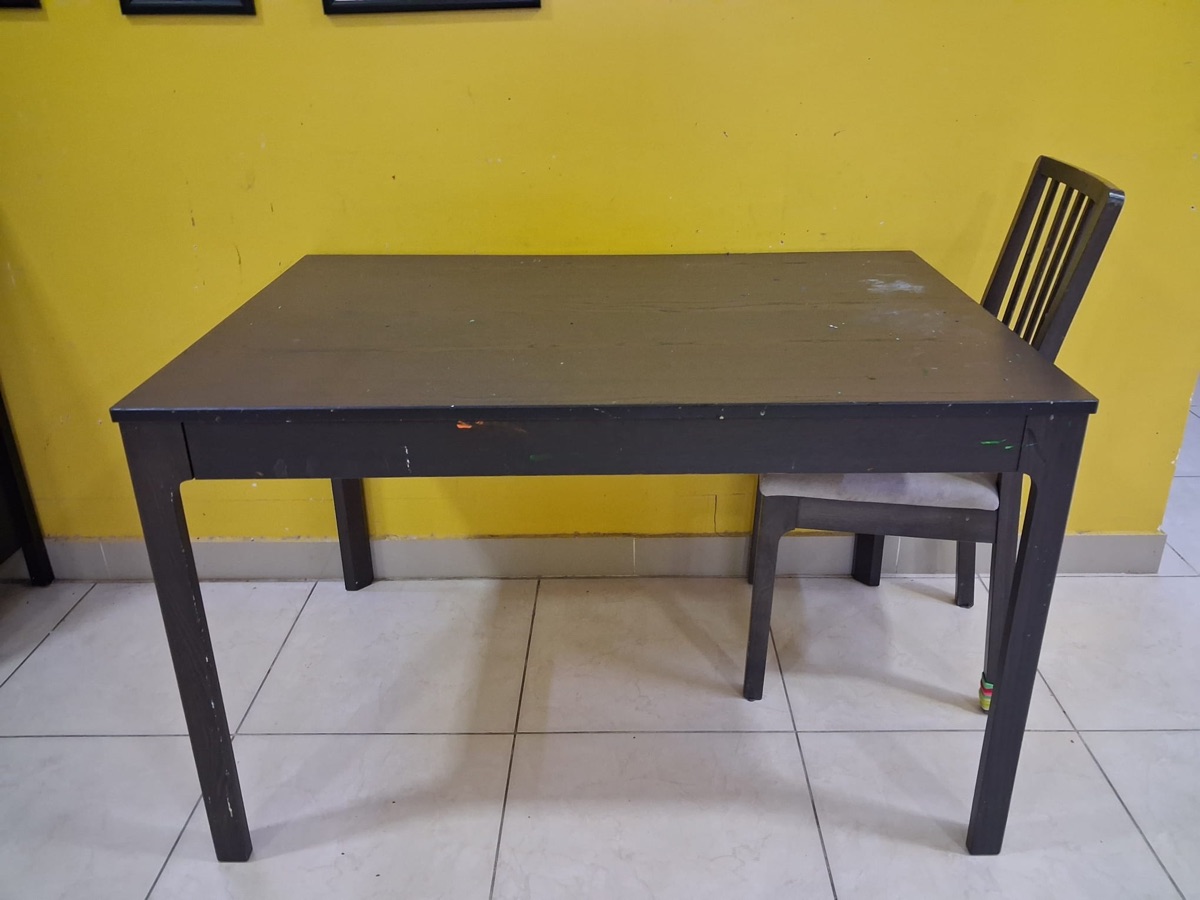 Extendable Dining Table - Image 1