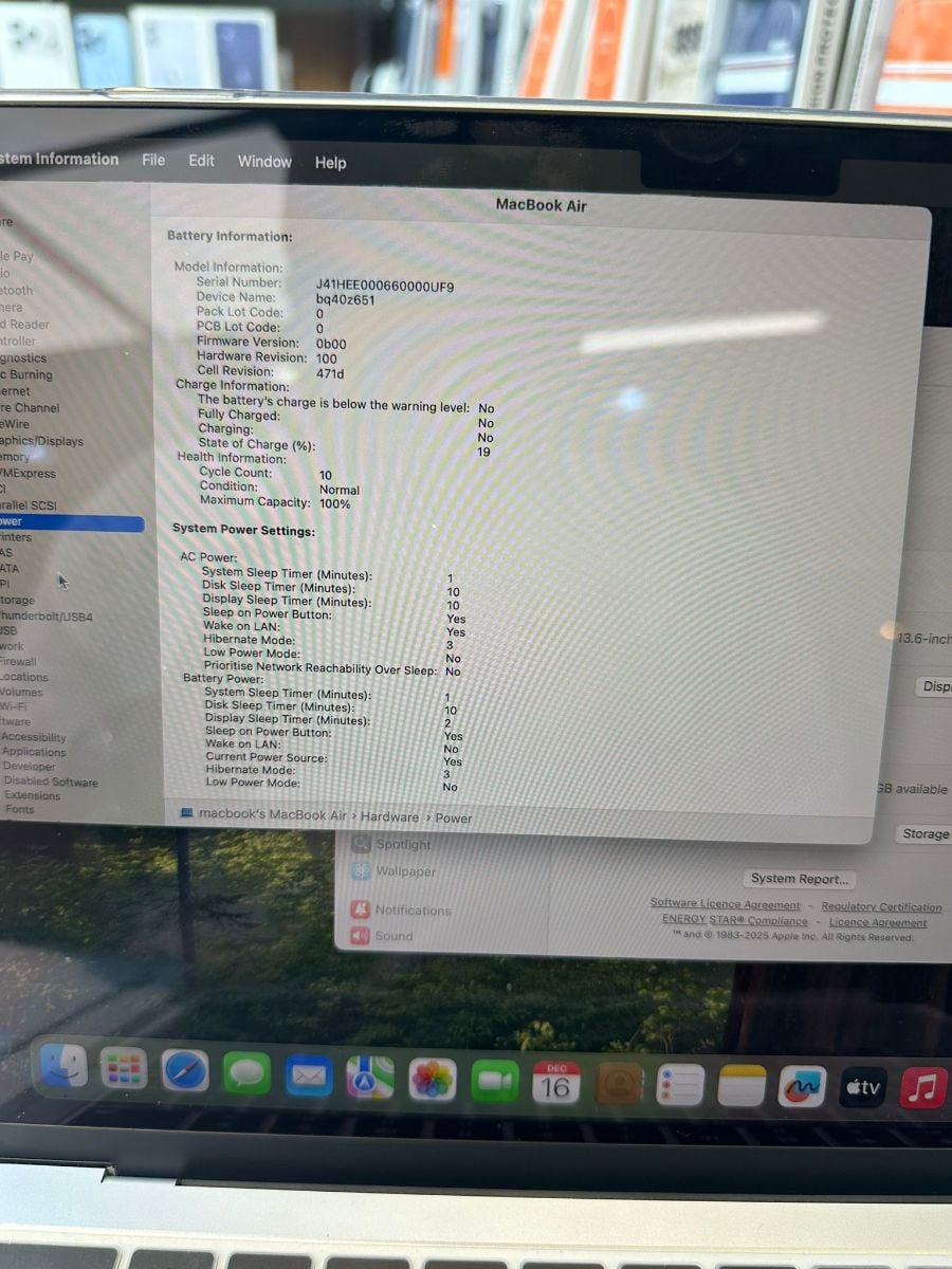 Mackbook air m4 13inch 256gb - Image 2