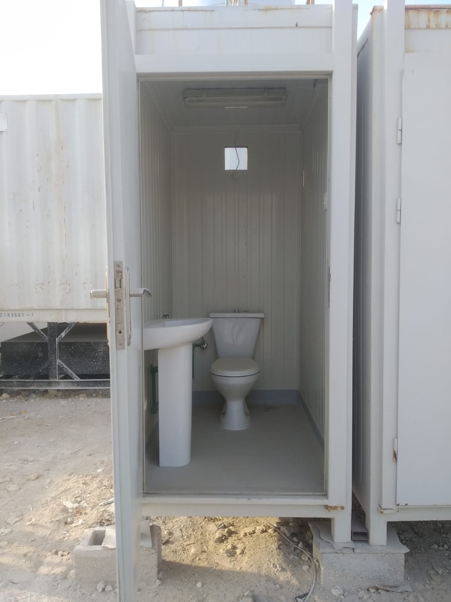 Portable toilets - Image 1
