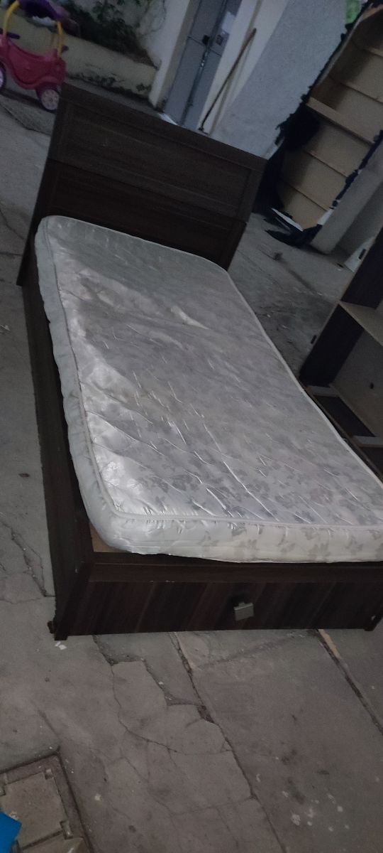 single bed for sale - Image 4