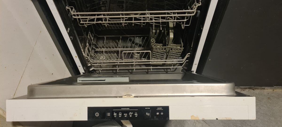 Media Dishwasher sale move qatar - Image 3