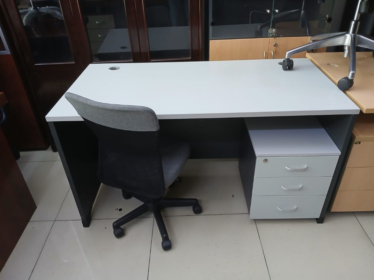 Used office furniture sell - Image 14