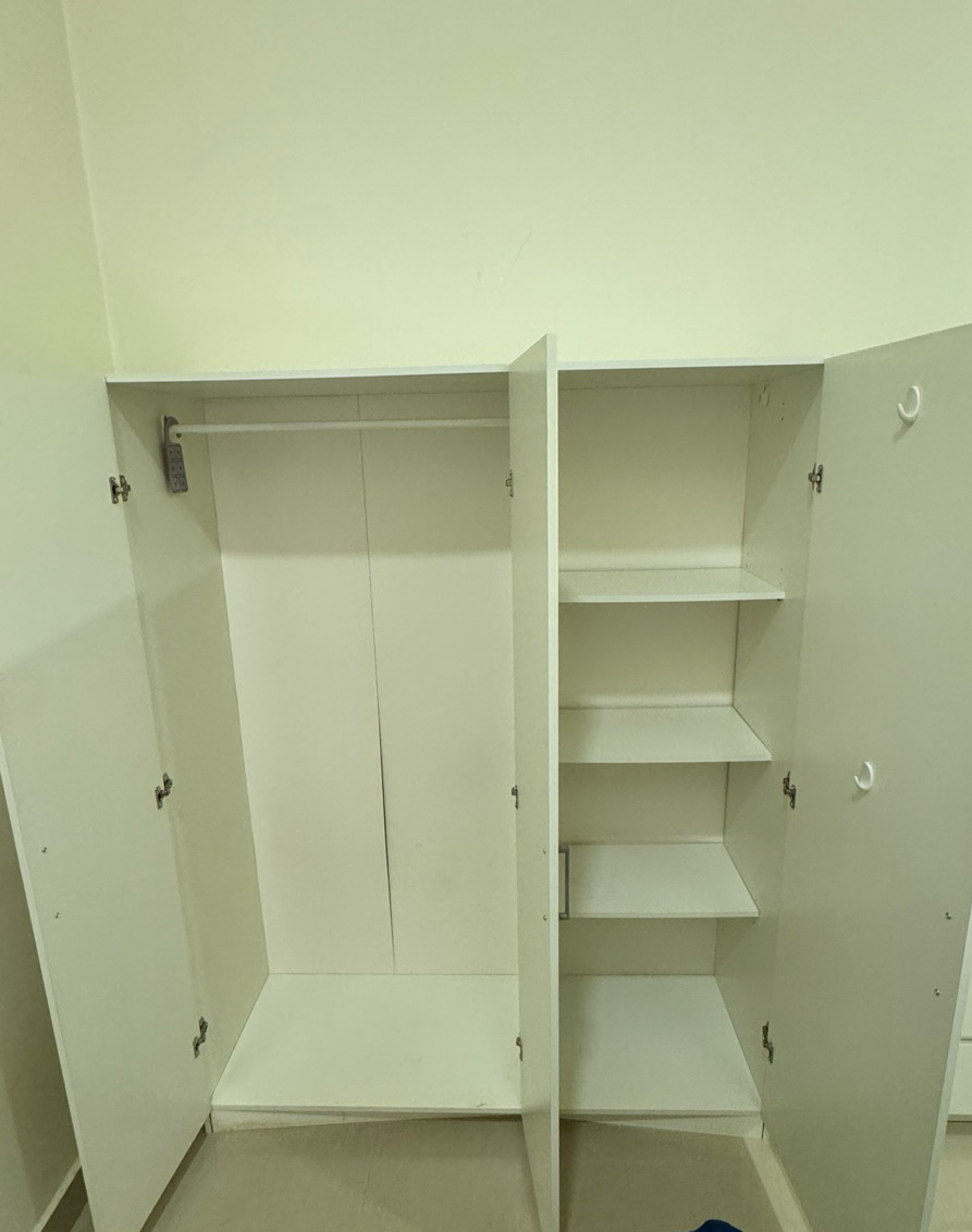 Wardrobe - Image 3