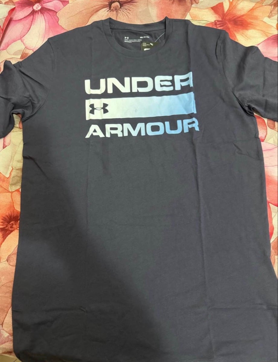 BRANDED SHIRTS FOR SALE - Image 2