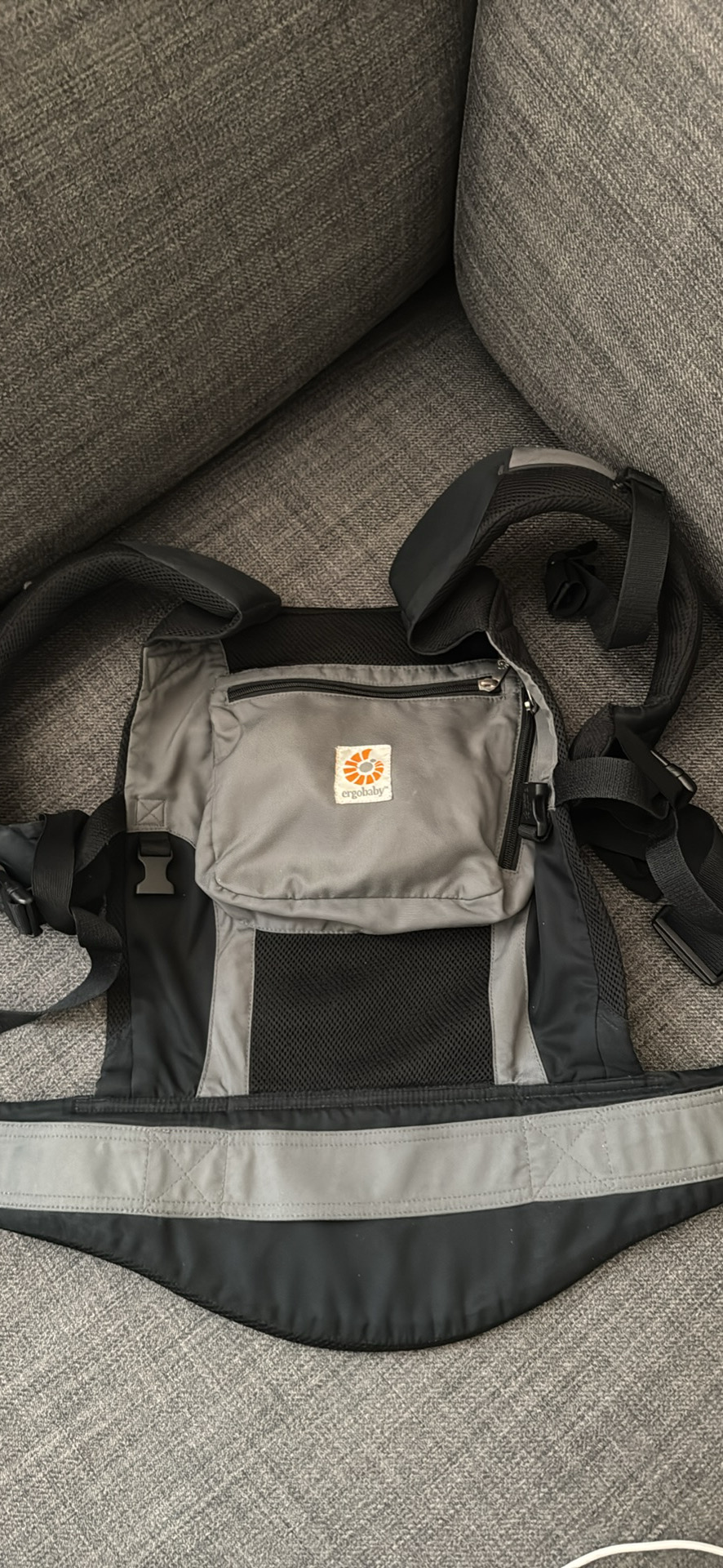 Baby carrier Ergobaby grey & black - Image 1