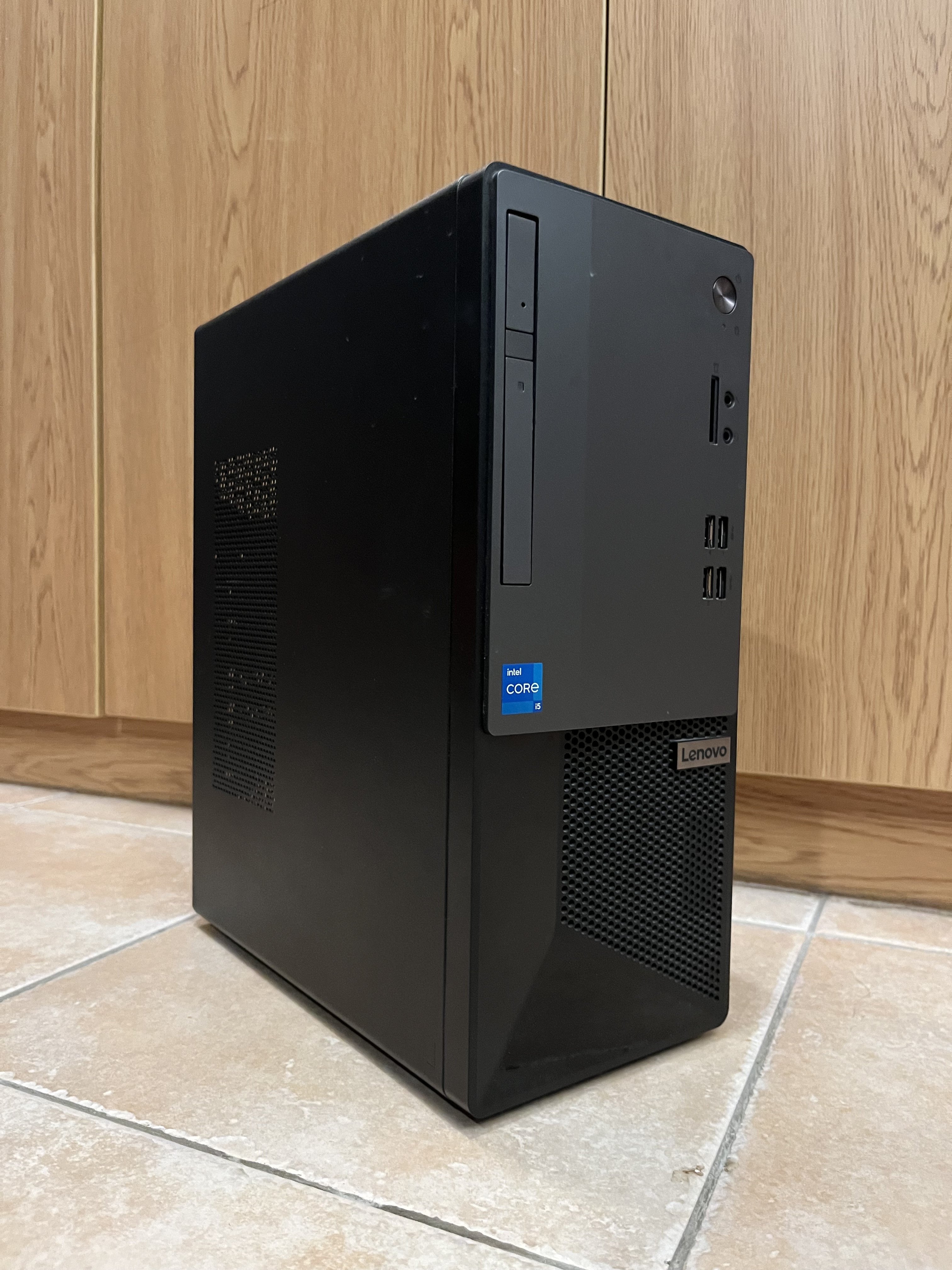 Lenovo PC V50t Gen 2 | i5 11th Gen | 16GB RAM | Windows 11 Pro  - Image 2