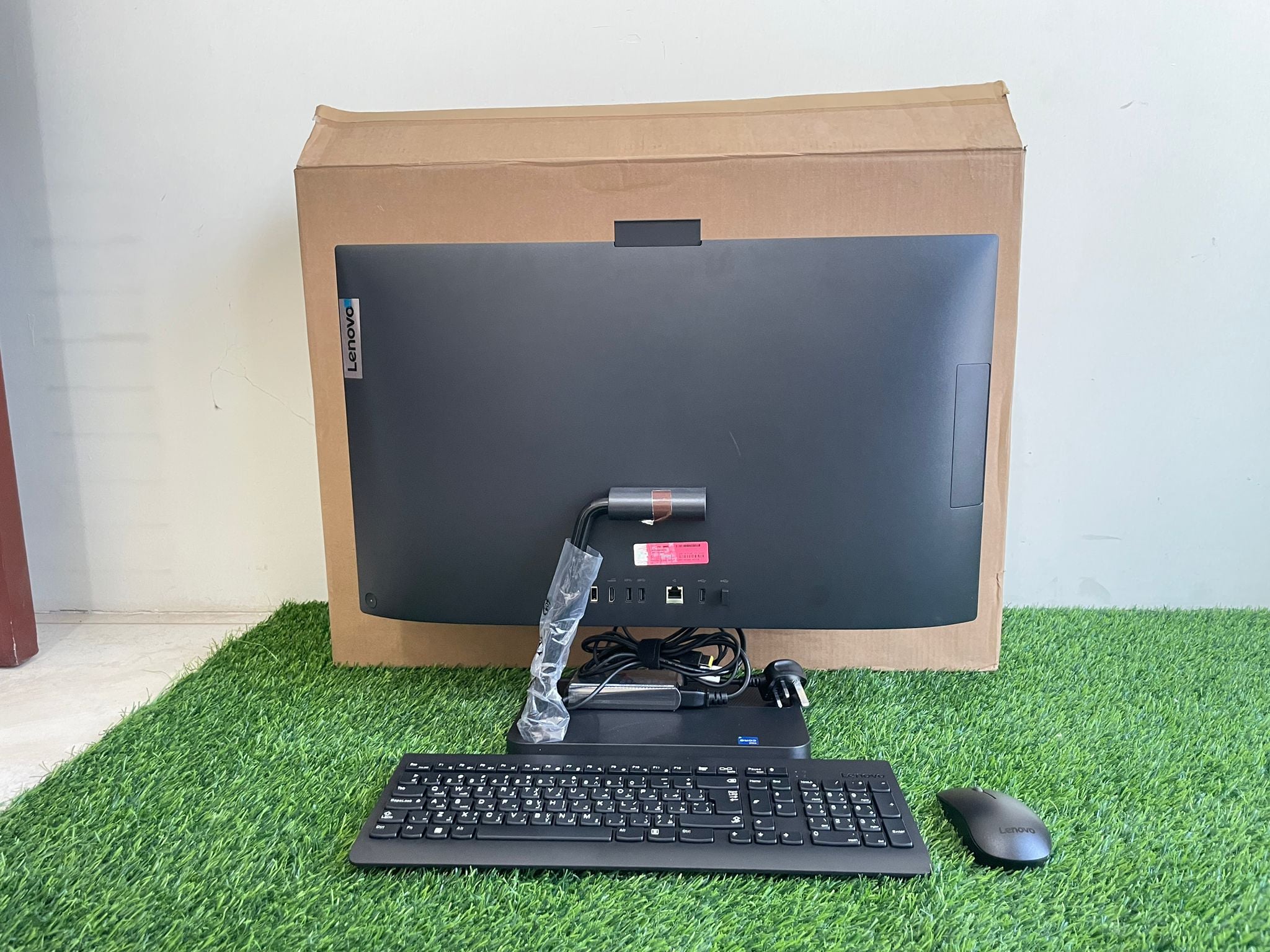  Lenovo Aio -i7-12th Gen-16GB RAM-512GB SSD-Display 27" inch - Image 3