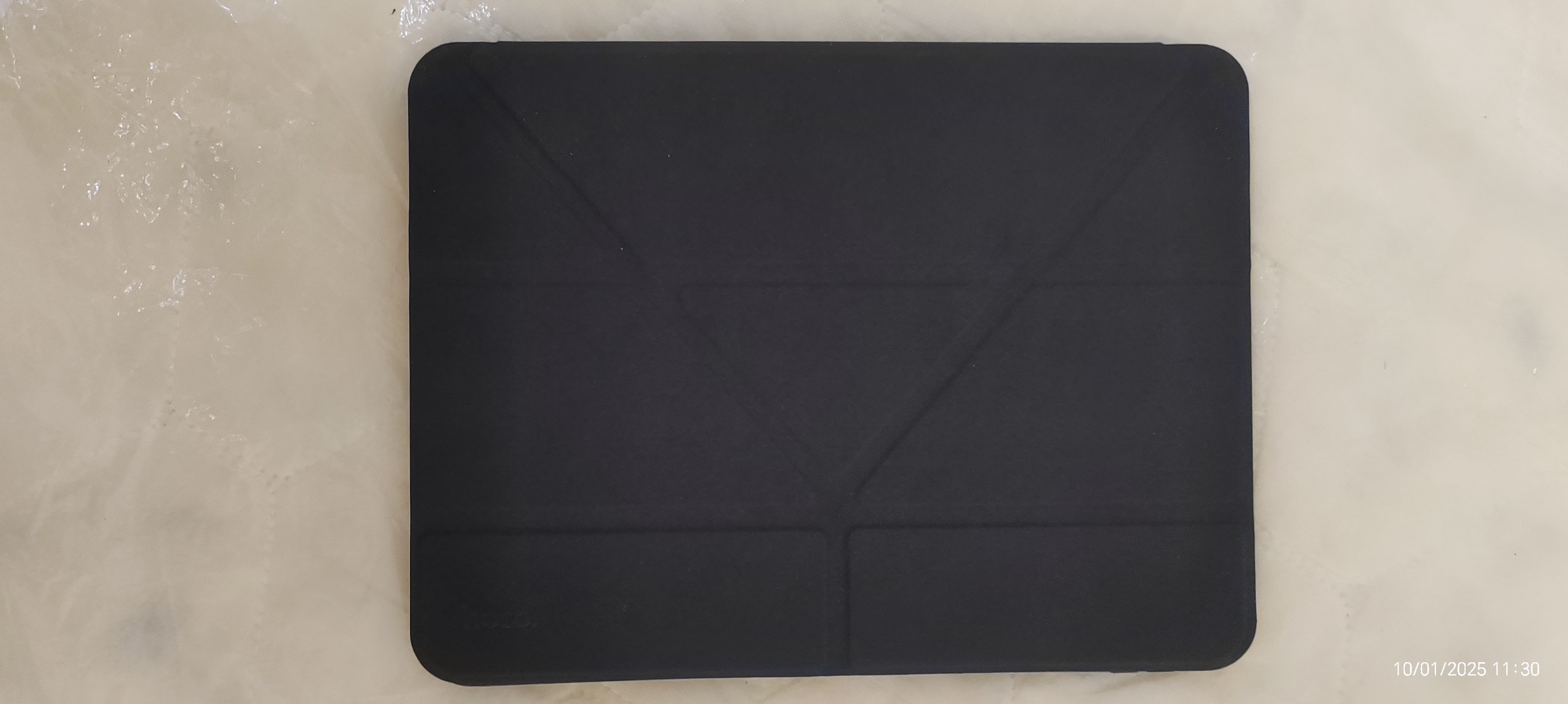 Ipad pro 11 inch (M4) 256 GB capacity with foldable cover . - Image 6