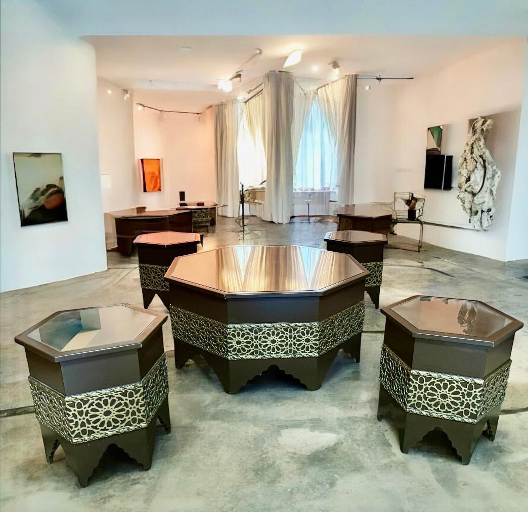 Set of table - Image 4