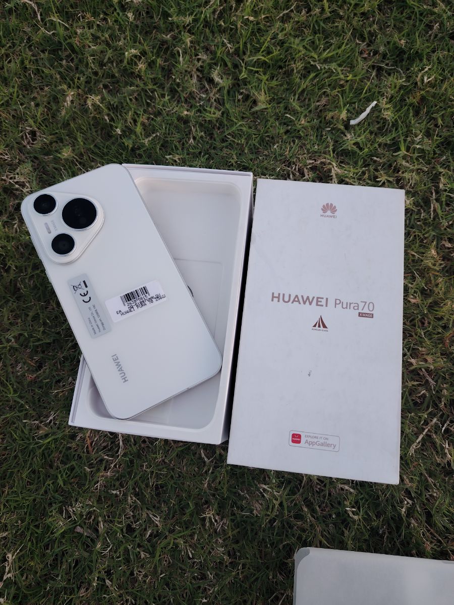 Huawei pura 70 12ram 256rom - Image 7