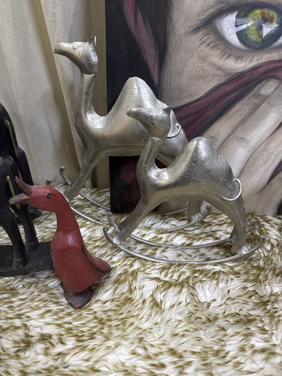 Afghan Painting, Decor & Collectibles - Image 4